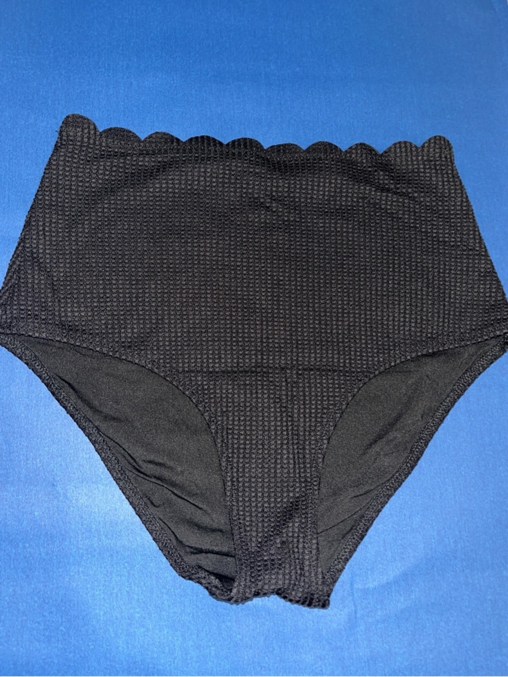 aerie Black Scallop-Trim Triangle Bikini Top and Bottom - Picture 5 of 9
